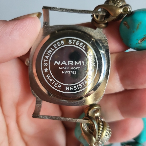 NARMI Ladies Wide Blue And Silver Changeable Band Quartz Wrist Watch Works! - Picture 4 of 4